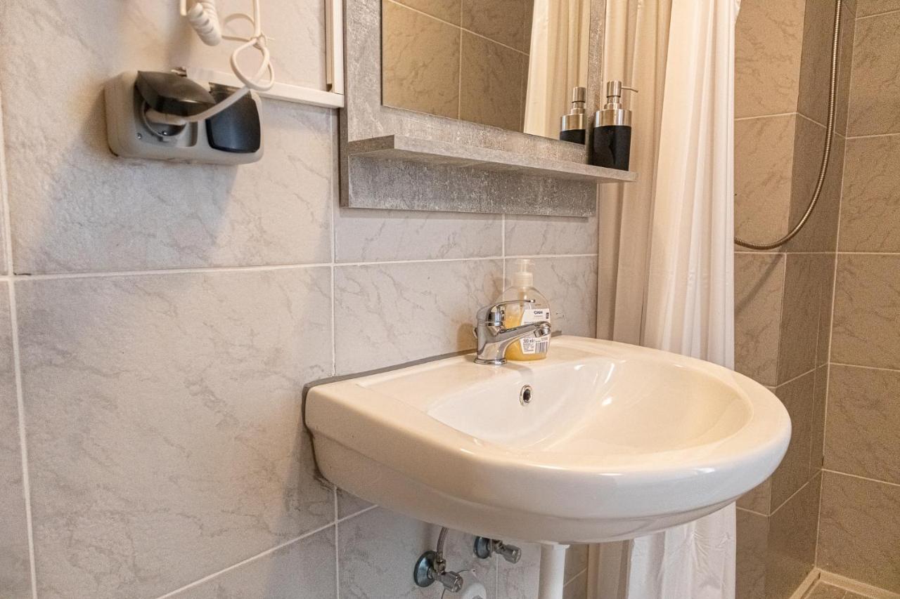 3 Standard Rooms Near Hauptbahnhof Viyana Dış mekan fotoğraf