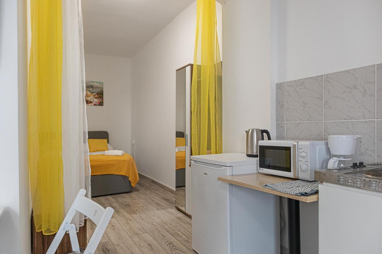 3 Standard Rooms Near Hauptbahnhof Viyana Dış mekan fotoğraf