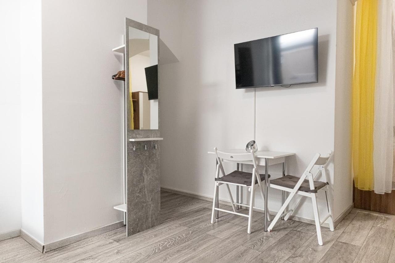 3 Standard Rooms Near Hauptbahnhof Viyana Dış mekan fotoğraf